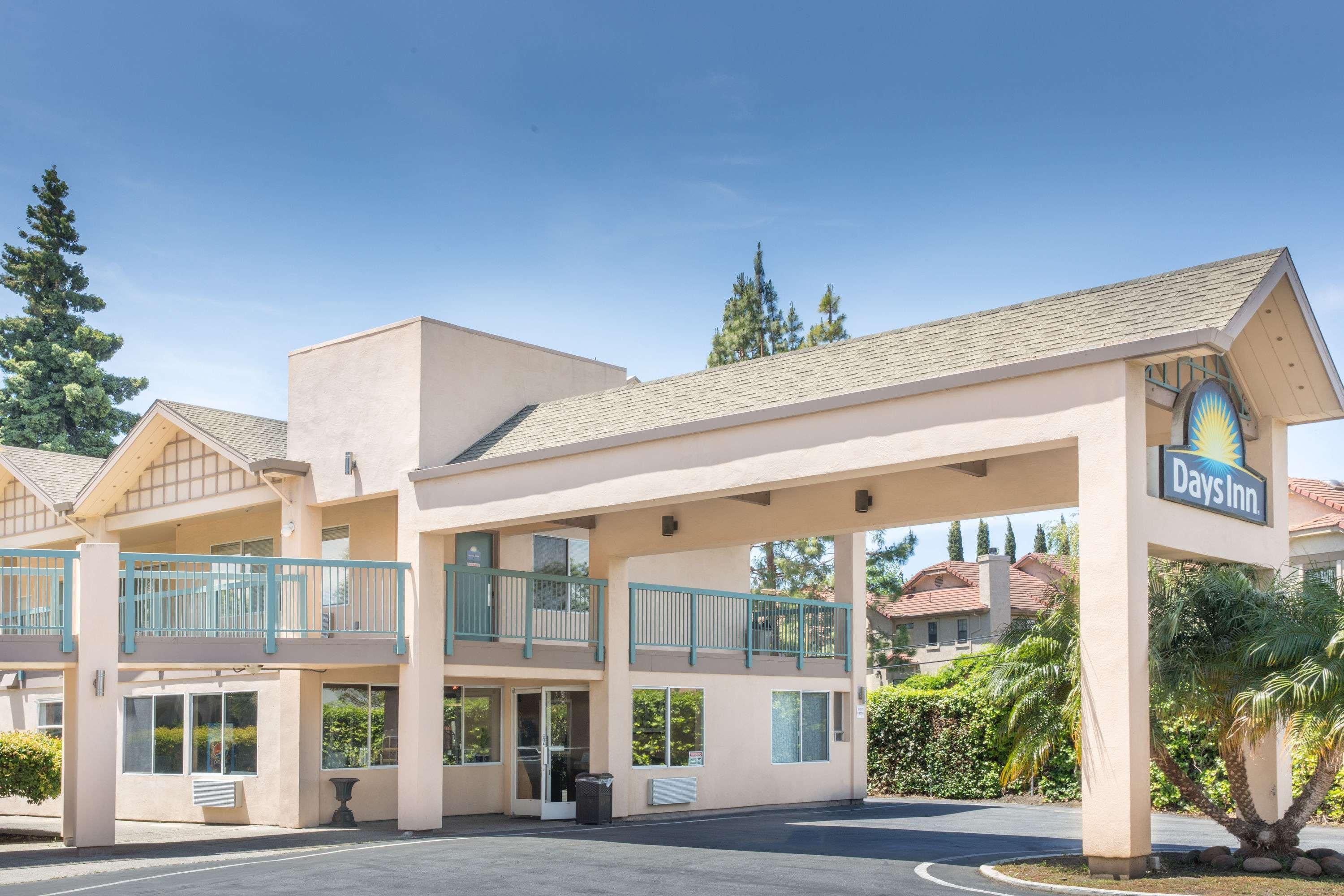 Days Inn By Wyndham Redwood City Exterior foto